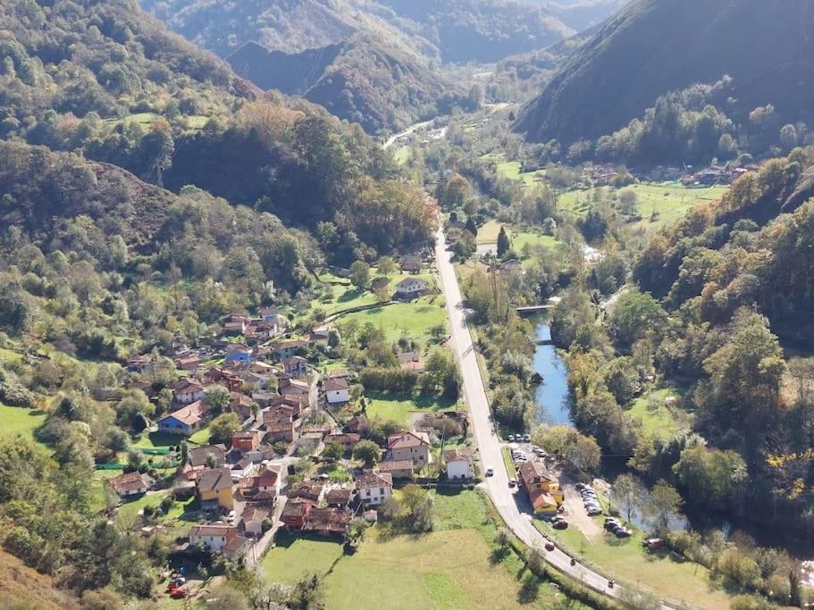 El Papu Colorau Villa Onís Eksteriør bilde
