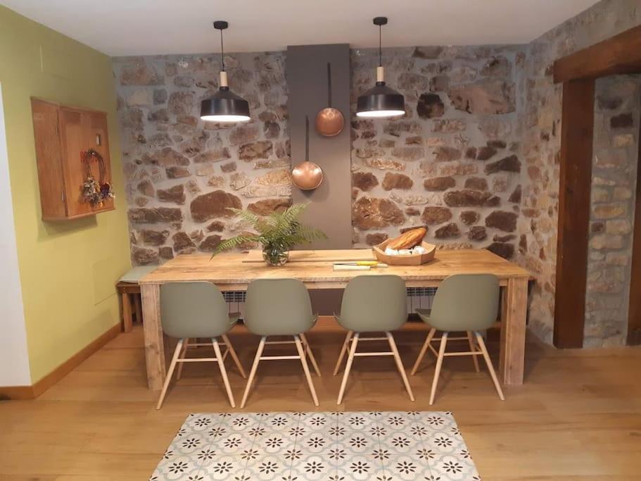 El Papu Colorau Villa Onís Eksteriør bilde